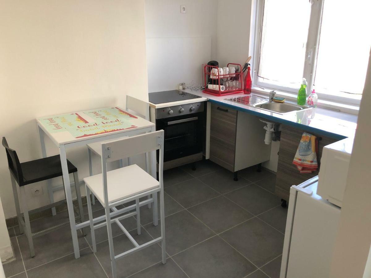 Residence Nelly Tarbes Exterior foto